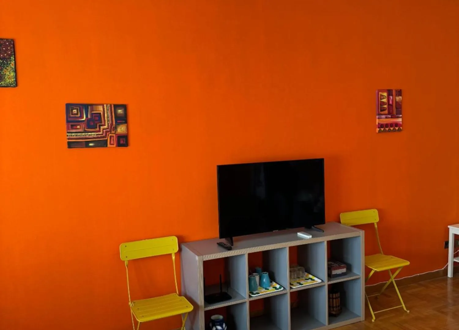 Isola Flat Daire Milano 0*,